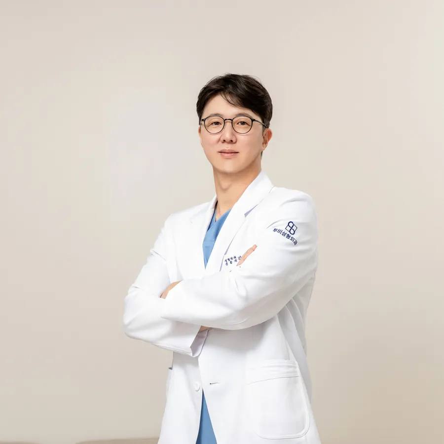 투비성형외과 성형외과 전문의 김도훈 대표원장